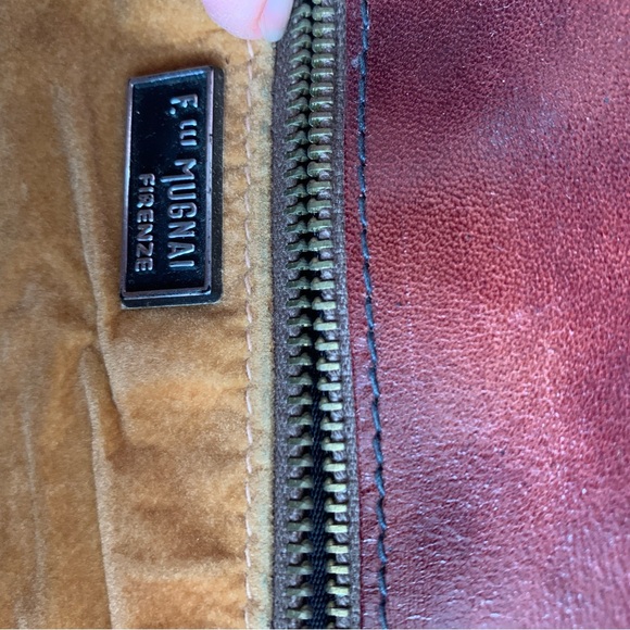 Elegant F.lli Mugnai Firenze Vintage Leather Burgundy Crossbody Bag - Picture 5 of 6